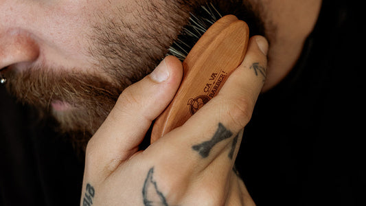 Quels accessoires pour entretenir une barbe courte ?