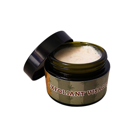 Pot d'exfoliant visage